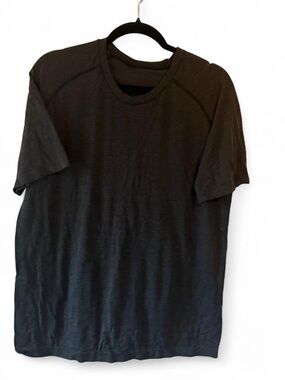 Lululemon Men's Black Athletic Short Sleeve Shirt